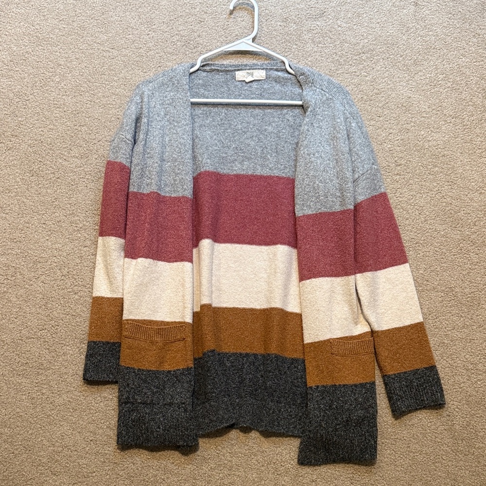 🚨5/$25!! Stylish Multicolor Striped Cardigan